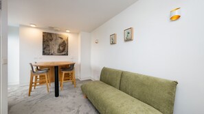 Living area - Magnolia House - Parkville (Parkville)