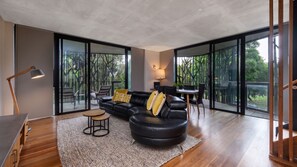 Living area - Magnolia House - Parkville (Parkville)