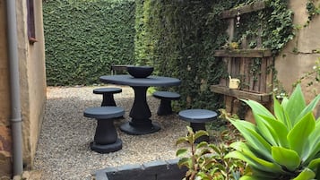 House, 1 Bedroom, Accessible, Smoking | Garden