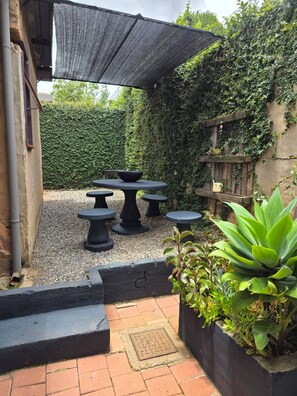 House, 1 Bedroom, Accessible, Smoking | Garden - Charming Self Catering Unit in Pretoria Pet-friendly Retreat (Pretoria)