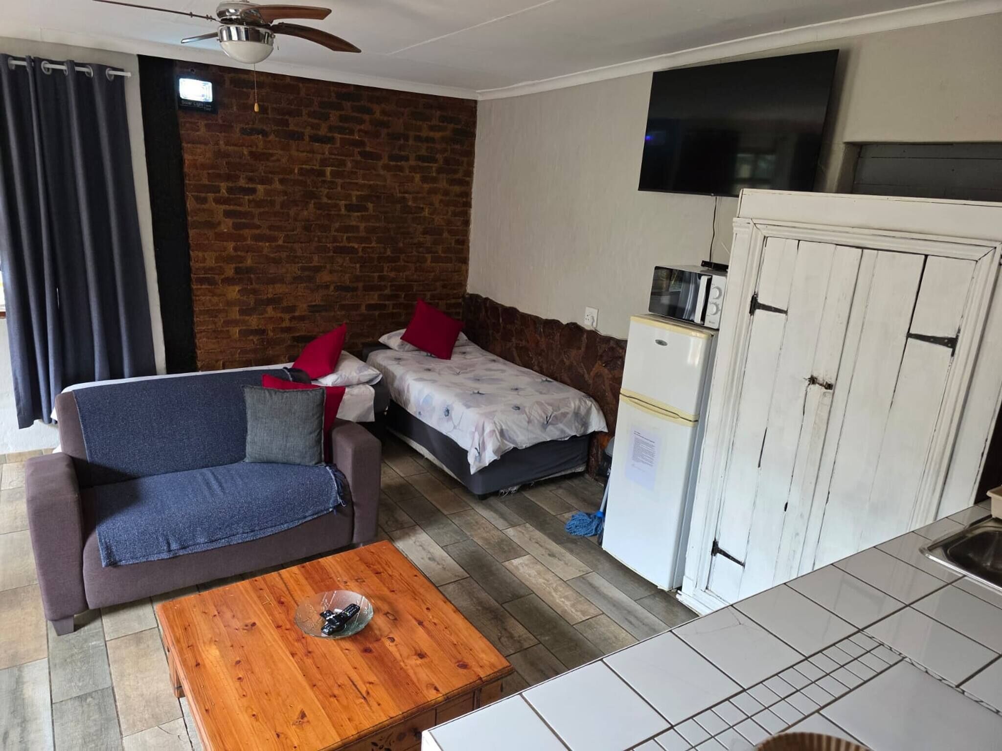 House, 1 Bedroom, Accessible, Smoking | Living area