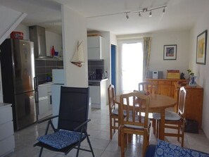 Dining - Comfy villa with AC, lake view - 5 guests (Le Barcarès)