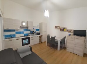 Private kitchen - Villetta Paradiso: private terrace, private garden, and air conditioning (San Teodoro)