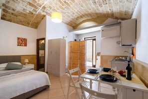 Imagen sin descripción, 4 de 18, botón