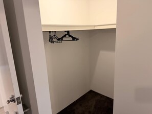 Interior - Mandurah escape with an ensuite in each room! (Lakelands)