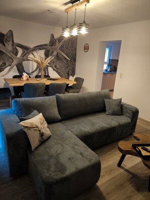 Living area - Vacation apartment Kampic "Forest Suite" (Rottweil)