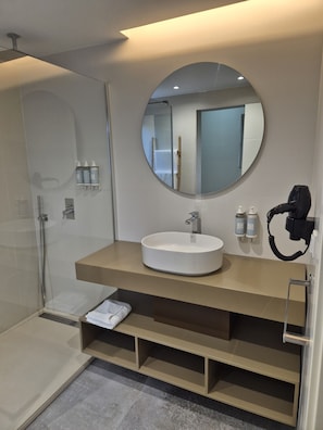 ห้องน้ำ