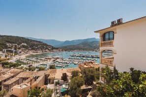 Marina - Neptuno 3: Stunning Sea Views Apartment in Port de Soller w/AC (Port de Sóller)