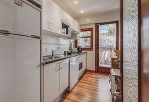 Private kitchen - Neptuno 3: Stunning Sea Views Apartment in Port de Soller w/AC (Port de Sóller)