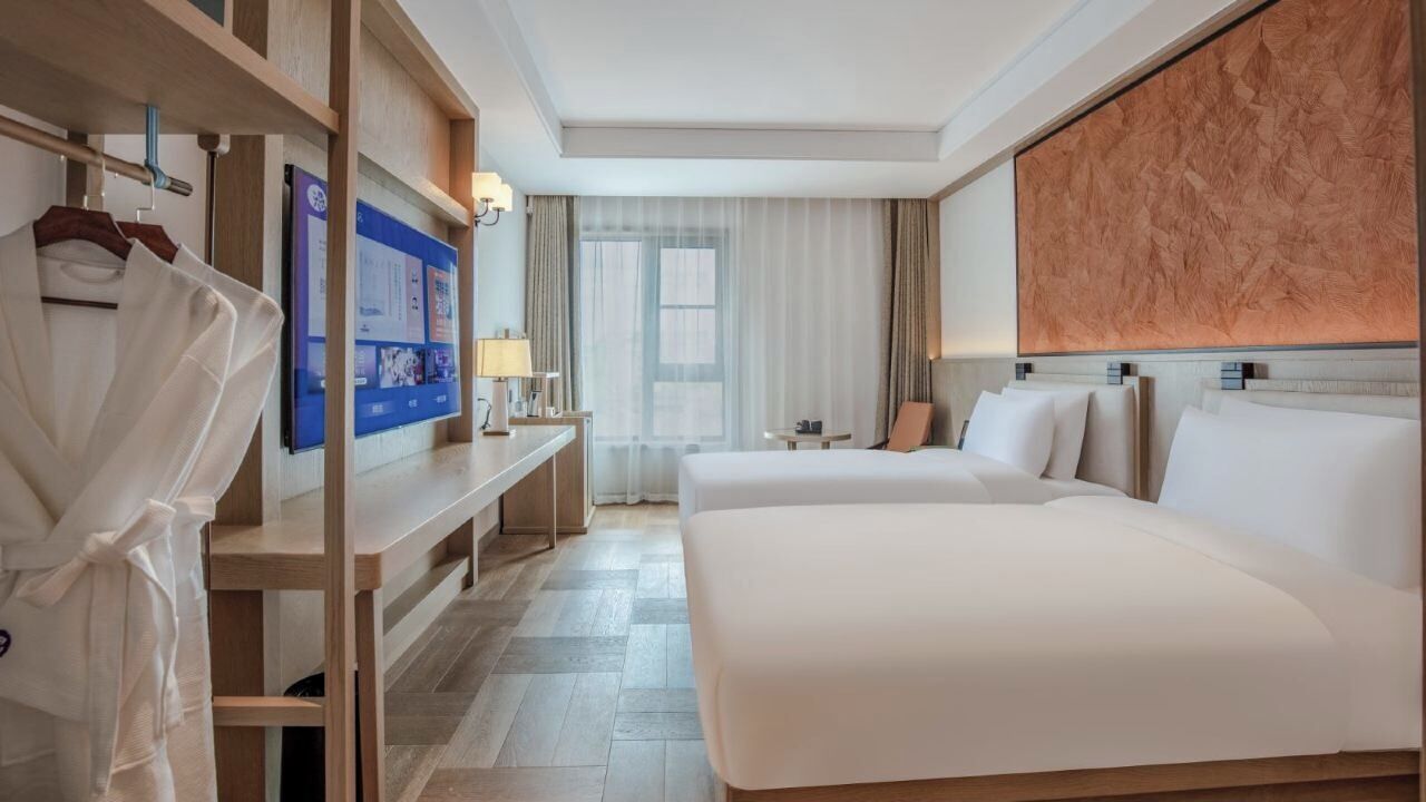 Design-værelse med dobbeltseng eller 2 enkeltsenge - udsigt til gårdsplads