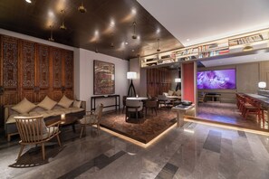 Lobby sitting area - Manxin Mansion Beijing Shichahai Park Nanluoguxiang (Beijing)