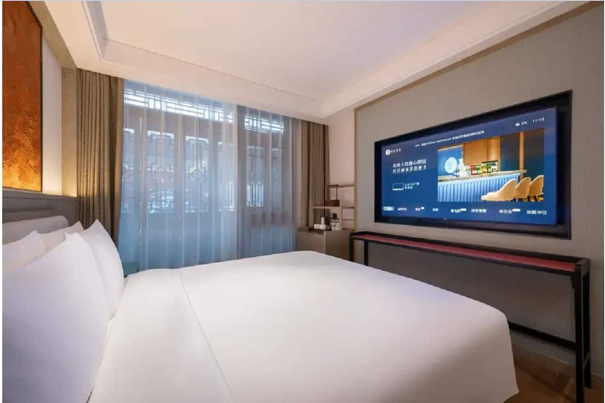 Kamar Double Comfort, pemandangan halaman | Seprai katun Mesir, seprai premium, dan selimut bulu angsa