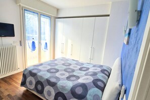 3 bedrooms - SE215 - Senigallia, three-room apartment with parking space (Senigallia)