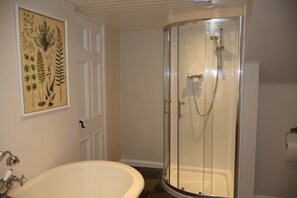 Towels - Find Me Out - Craigengillan Estate (Dalmellington)