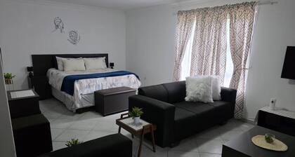The Klip Pot is a Open Plan Self Catering Unit