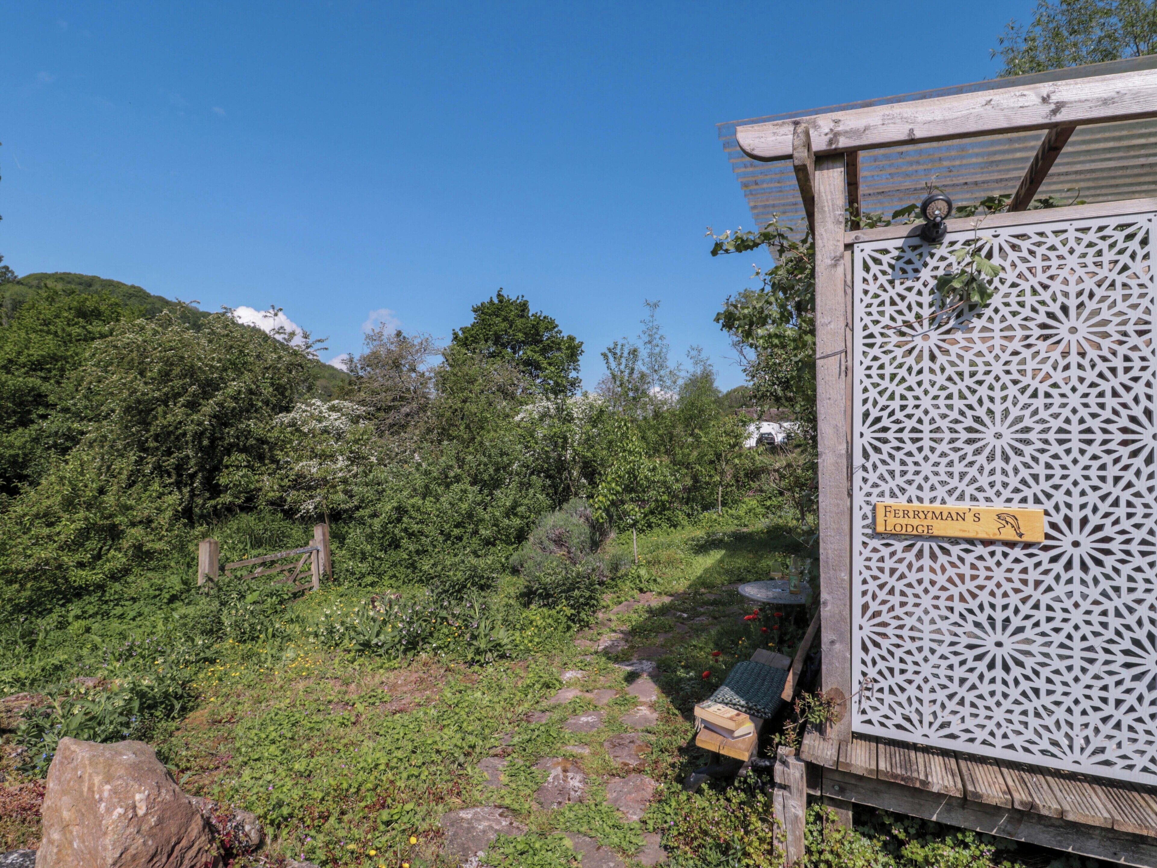 Cottage | Property grounds