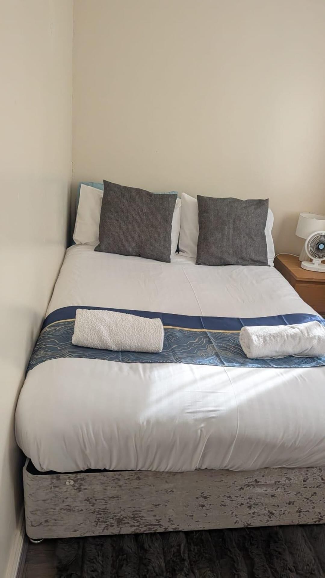 3 bedrooms, free WiFi, bed sheets