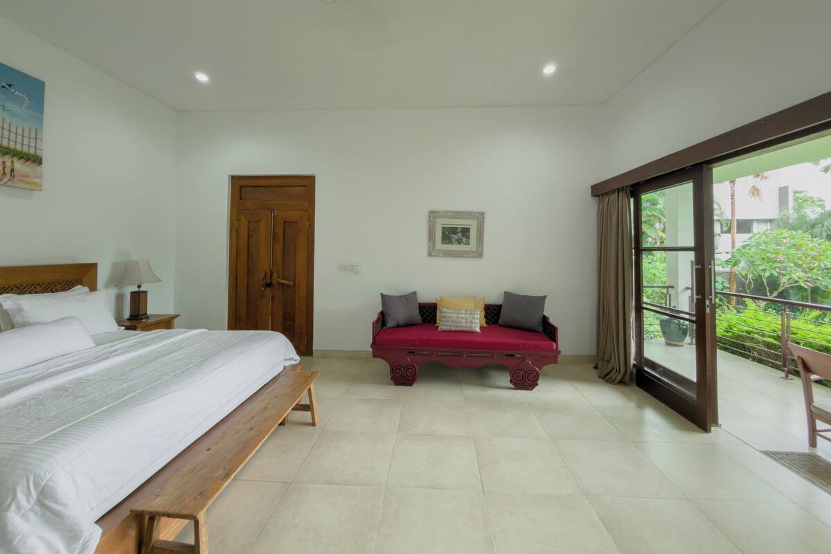 Kahden hengen deluxe-huone, näköala uima-altaalle