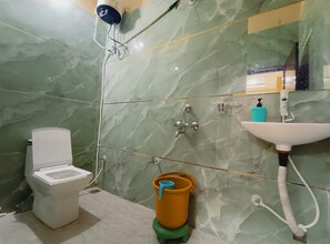 Bathroom - Hotel Shree Raghunandan Palace (Ujjain)