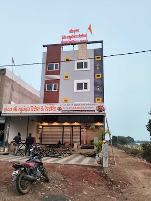 Exterior - Hotel Shree Raghunandan Palace (Ujjain)