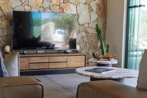 Living area - Kimbilia Luxury Villa  (Hoedspruit)