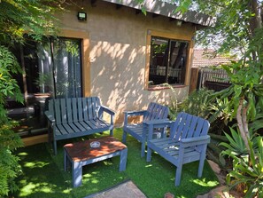 Casa, 2 habitaciones, para fumadores, vista al jardín | Jardín