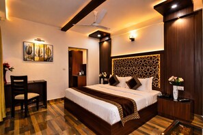 Free WiFi - DLS Kapoor Resort (Manali)