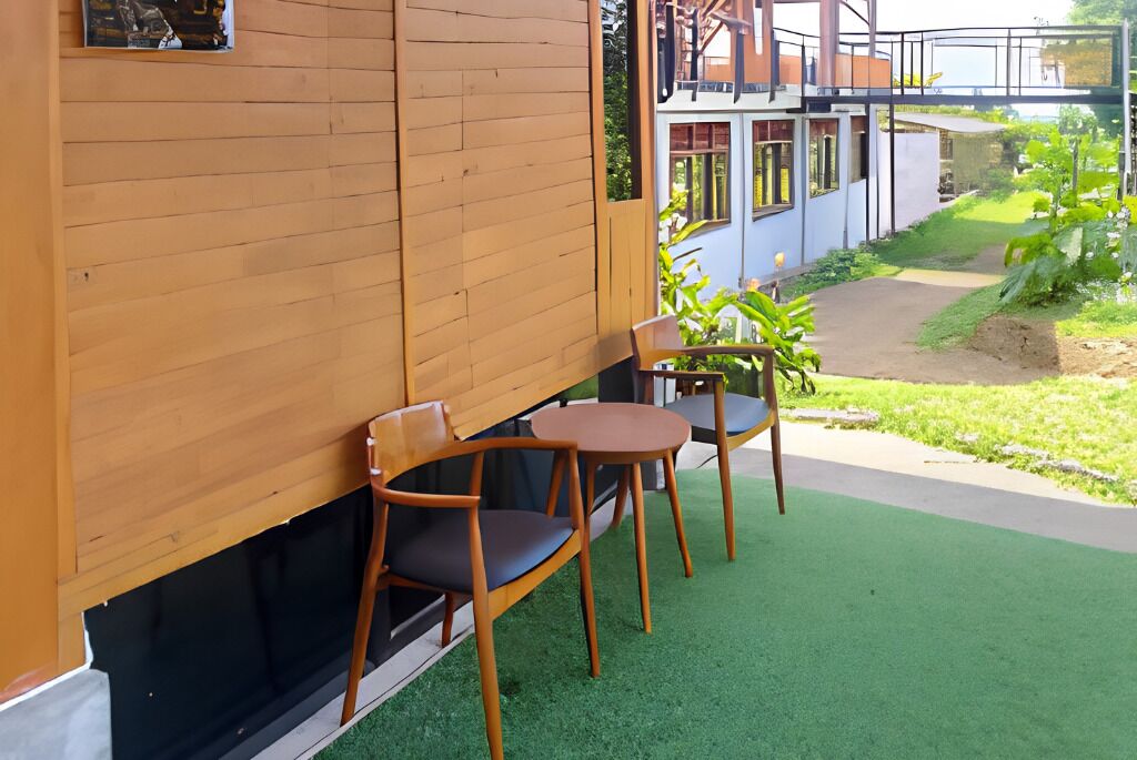 Bungalow, Garden View | Outdoor dining