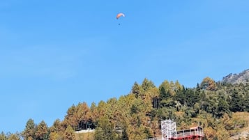 Comfort dubbelrum - balkong - utsikt mot bergen | Ăvrigt