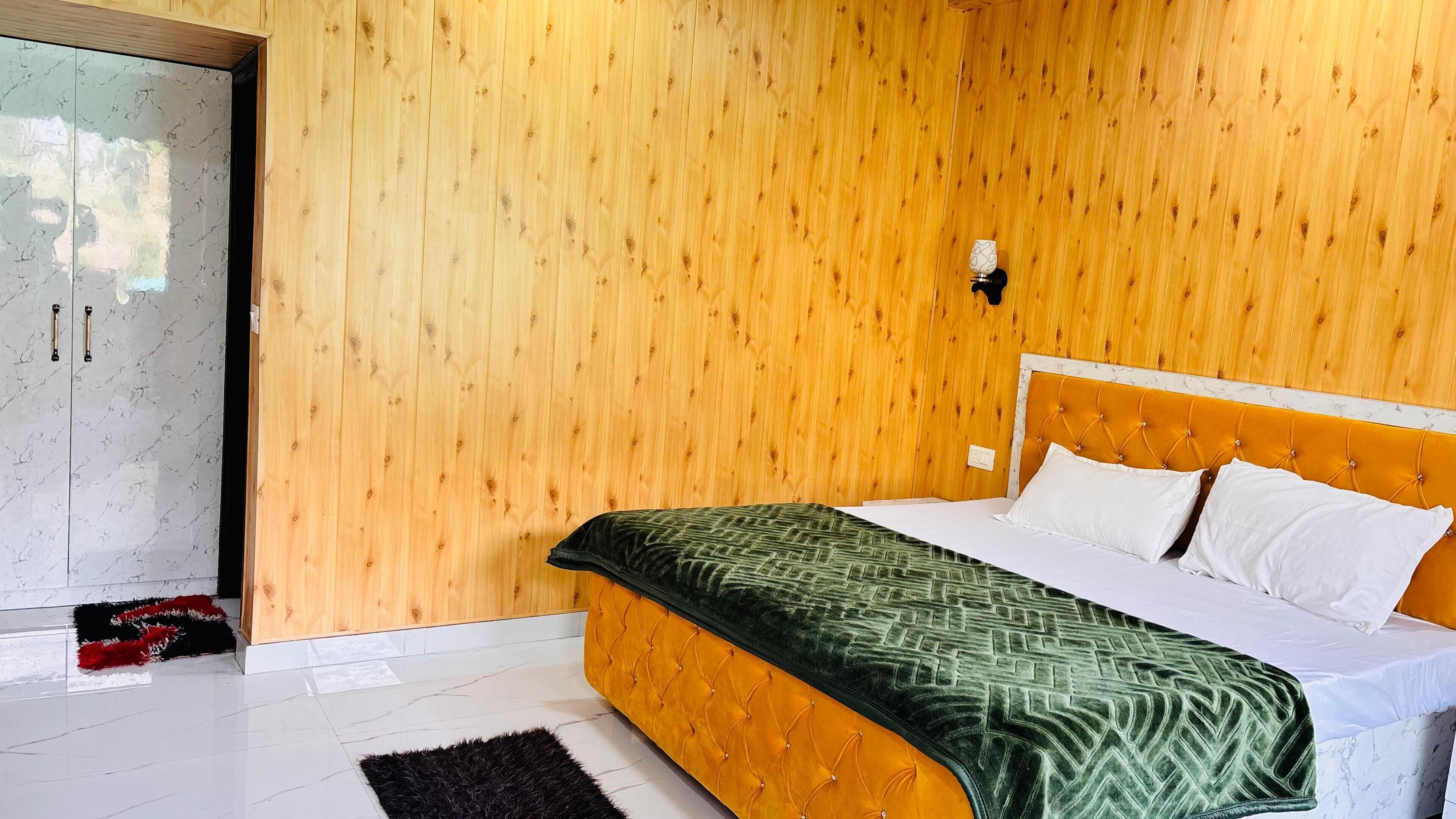 Comfort tweepersoonskamer, balkon, uitzicht op bergen