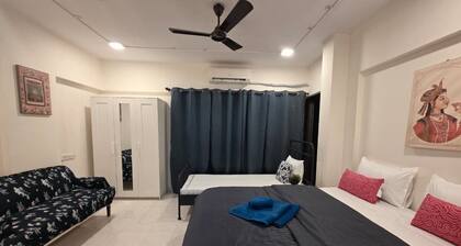 2BHK Service Apartment In Dadar - 402