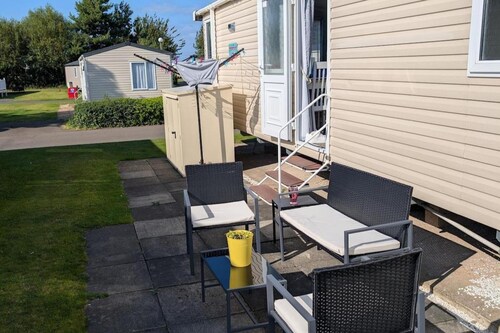 2 Bed - Sleeps 4 - Seton Sands Park