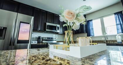 Lovely 4-bedroom house in charming Columbia, SC