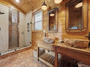 Shower, towels - New Cabin w/view|Hot tub|Himalayan Salt Room|Walk to Downtown Gatlnburg (GATLINBURG)
