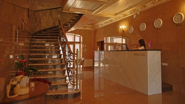 Interior - Passage Hotel Restaurant (Goris)