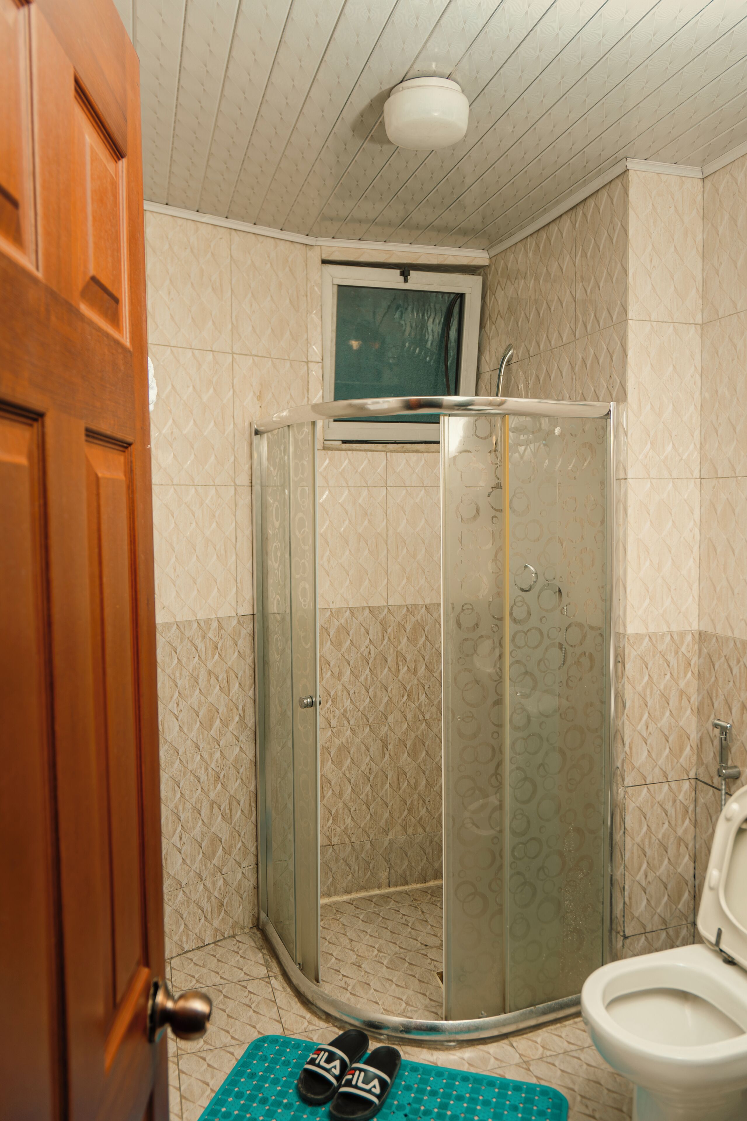 Chambre Deluxe Double ou avec lits jumeaux, vue ville | Salle de bain