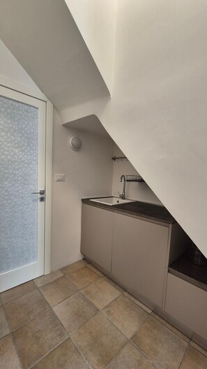 Interior - Apartment 'L'angolo Del Teatro' with Private Terrace and Air Conditioning (Galatone)