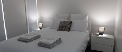 4 Schlafzimmer, Bügeleisen/Bügelbrett, WLAN, Bettwäsche