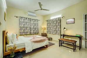 Room - Alaya Stays Saffron Breeze Apartment (Bengaluru)