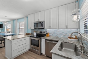 House - Coastal Condo Steps From the Beach (Gulf Shores)
