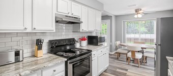 3BR Family Home Near AFB ASU Riverwalk Downtown