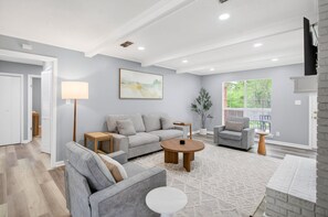 House - 3BR Family Home Near AFB ASU Riverwalk Downtown (Montgomery)