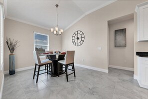 Dining - Quiet Modern Home on the water in Port Charlotte FL (Port Charlotte)