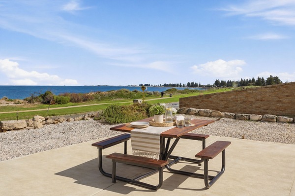 Lunch with a beach view...