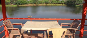 Dahigaon Lake Resort