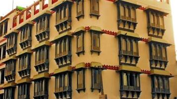 Façana frontal de l'allotjament