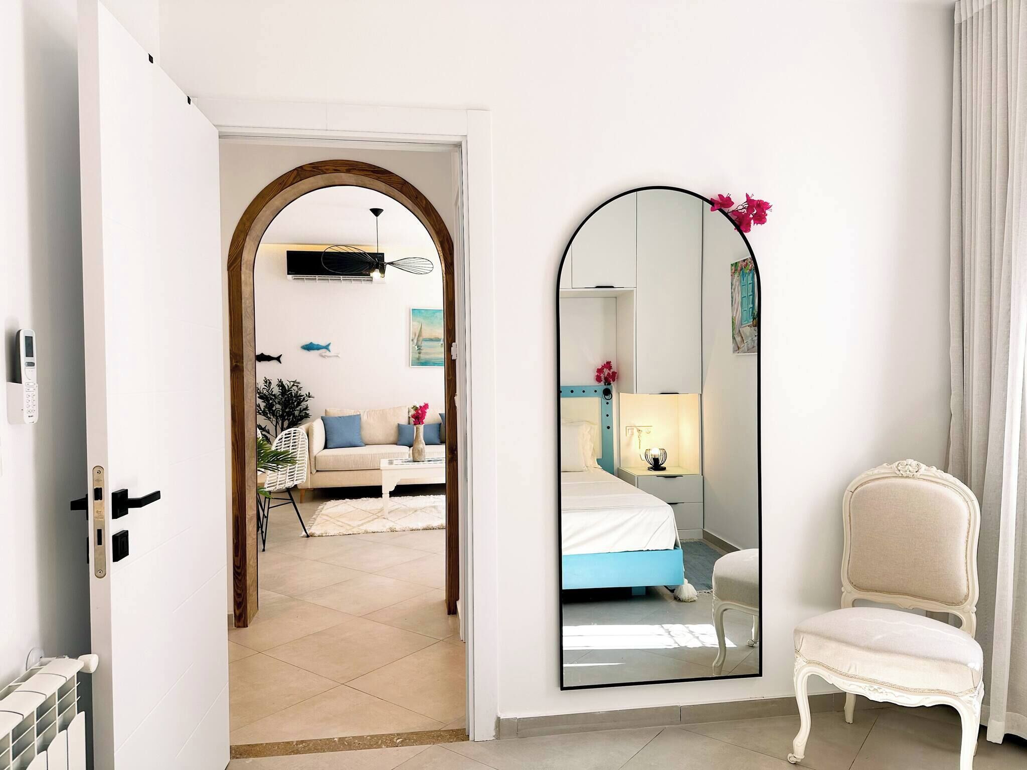 2 bedrooms