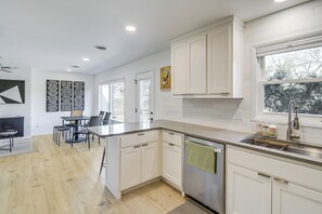 Nhà (3 Bedrooms) | Nội thất