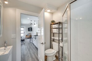House (1 Bedroom) | Interior - Mtn Views! Reimagined Container Home in Cedar City (Cedar City)