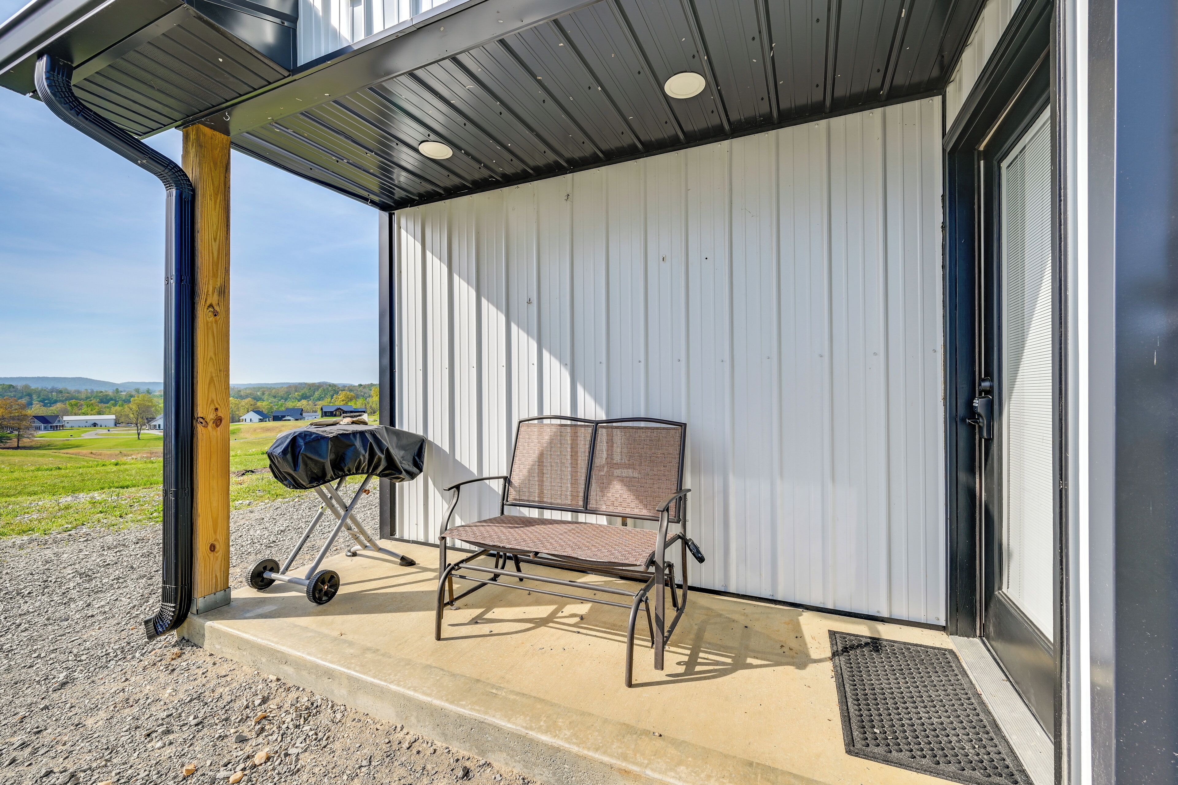 House (1 Bedroom) | Interior